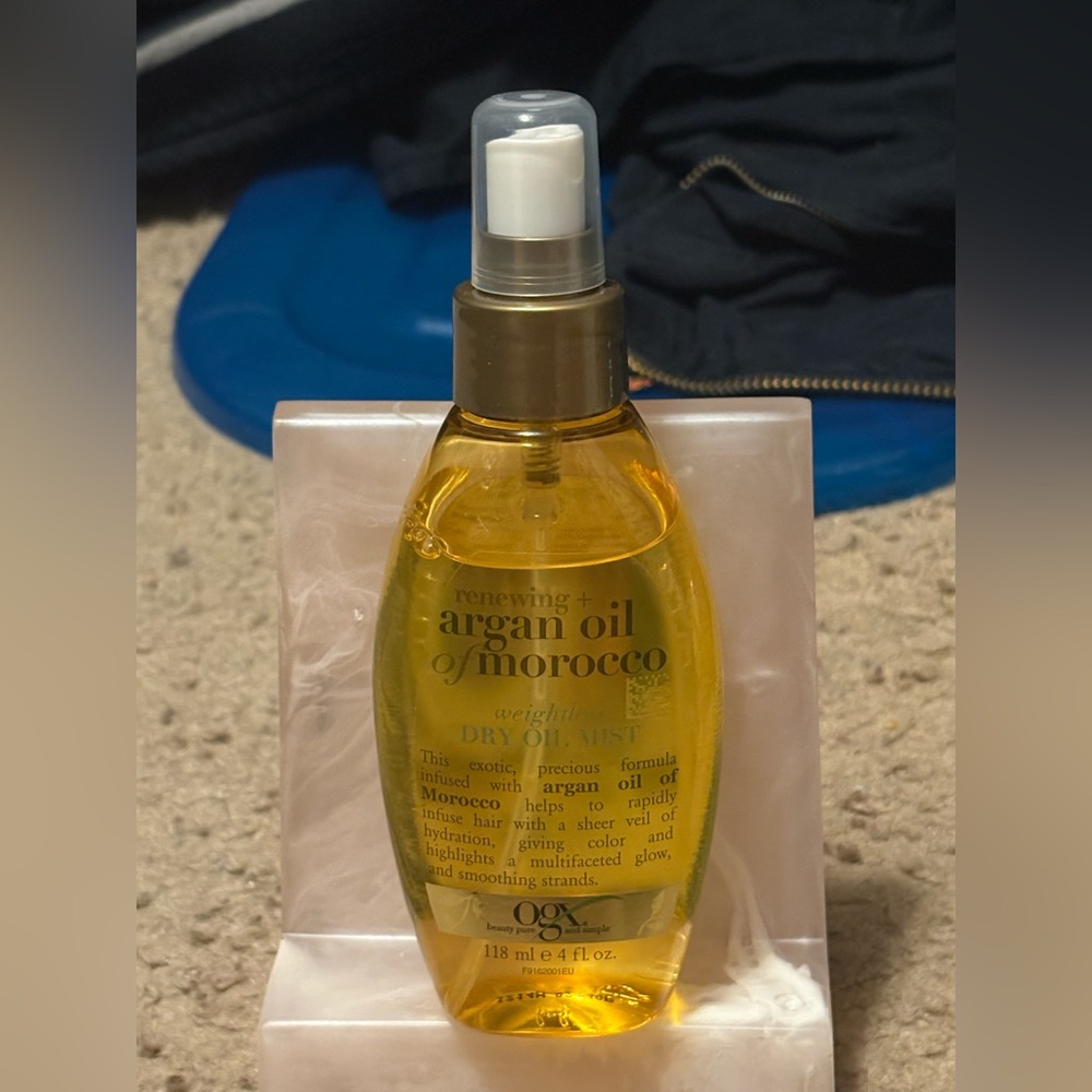 NWT OGX renewing Argan oil of Morocco